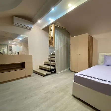 Central Apartments Odesa Exterior photo
