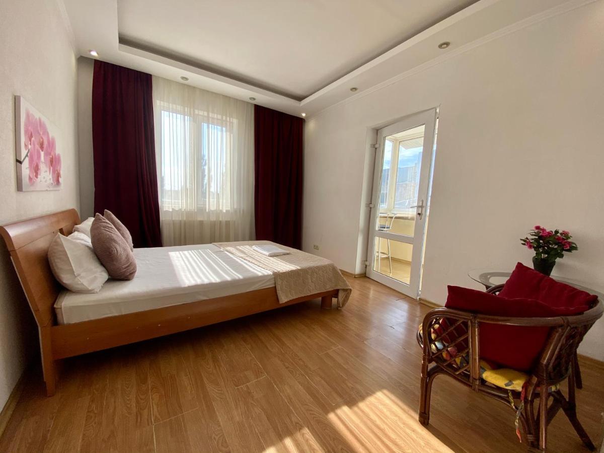 Central Apartments *